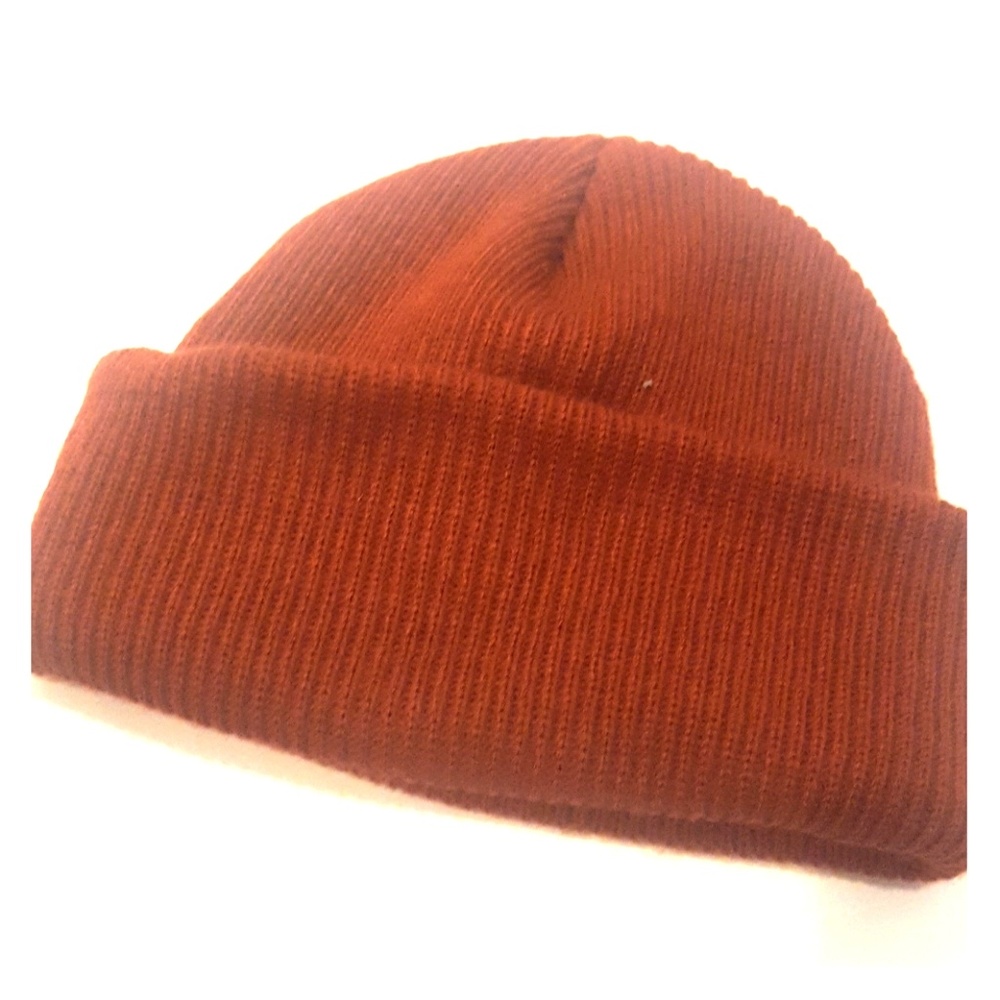BDG burnt orange/reddish brown beanie